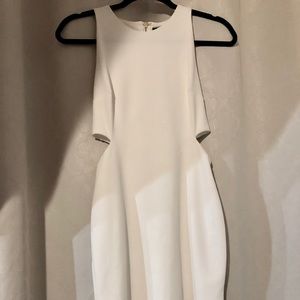 🚫SOLD🚫EXPRESS XS White Dress